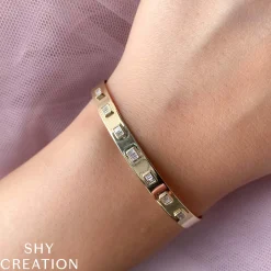 0.46CT DIAMOND BAGUETTE LATCH LOCK BANGLE