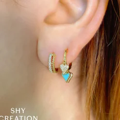 0.19CT DIAMOND HUGGIE EARRING